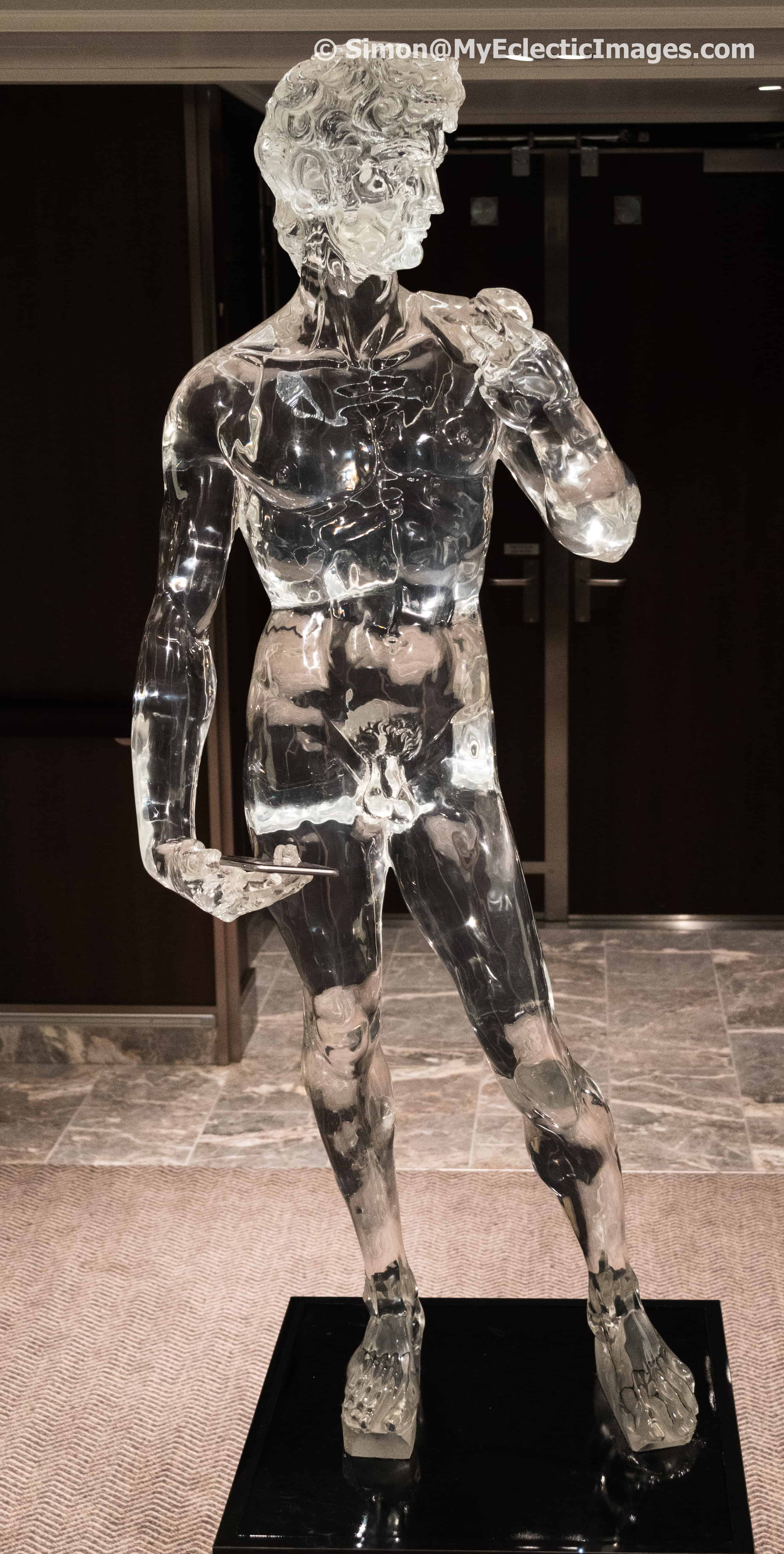 A Modern Take on Michelangelo’s David Complete with Smartphone