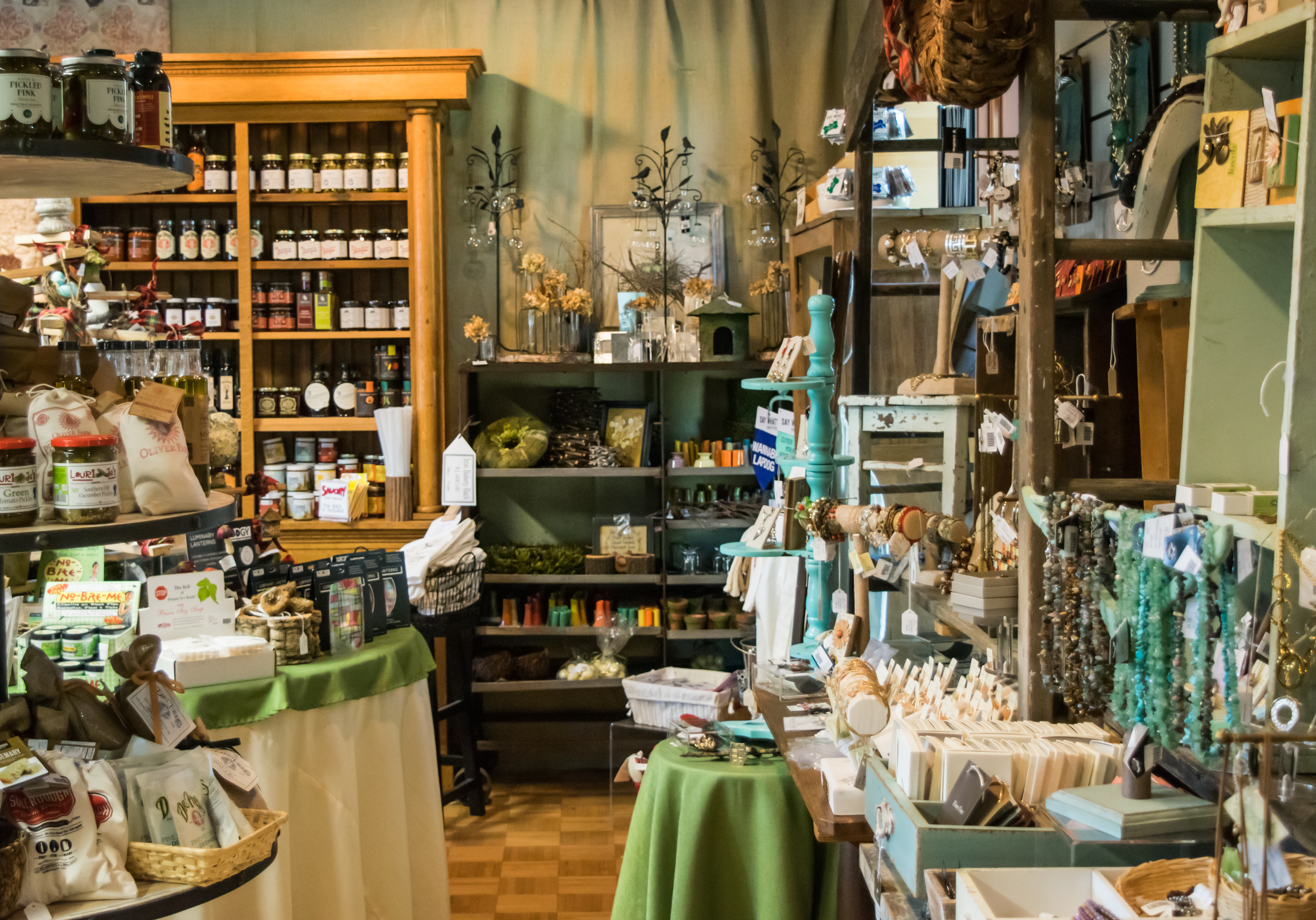 .Josie’s on the Mountain gift shop with jewelry, local foods, candles, books and more - Burritt on the Mountain