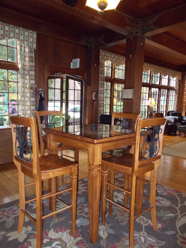 Bar Table at Lake Quinault Lodge