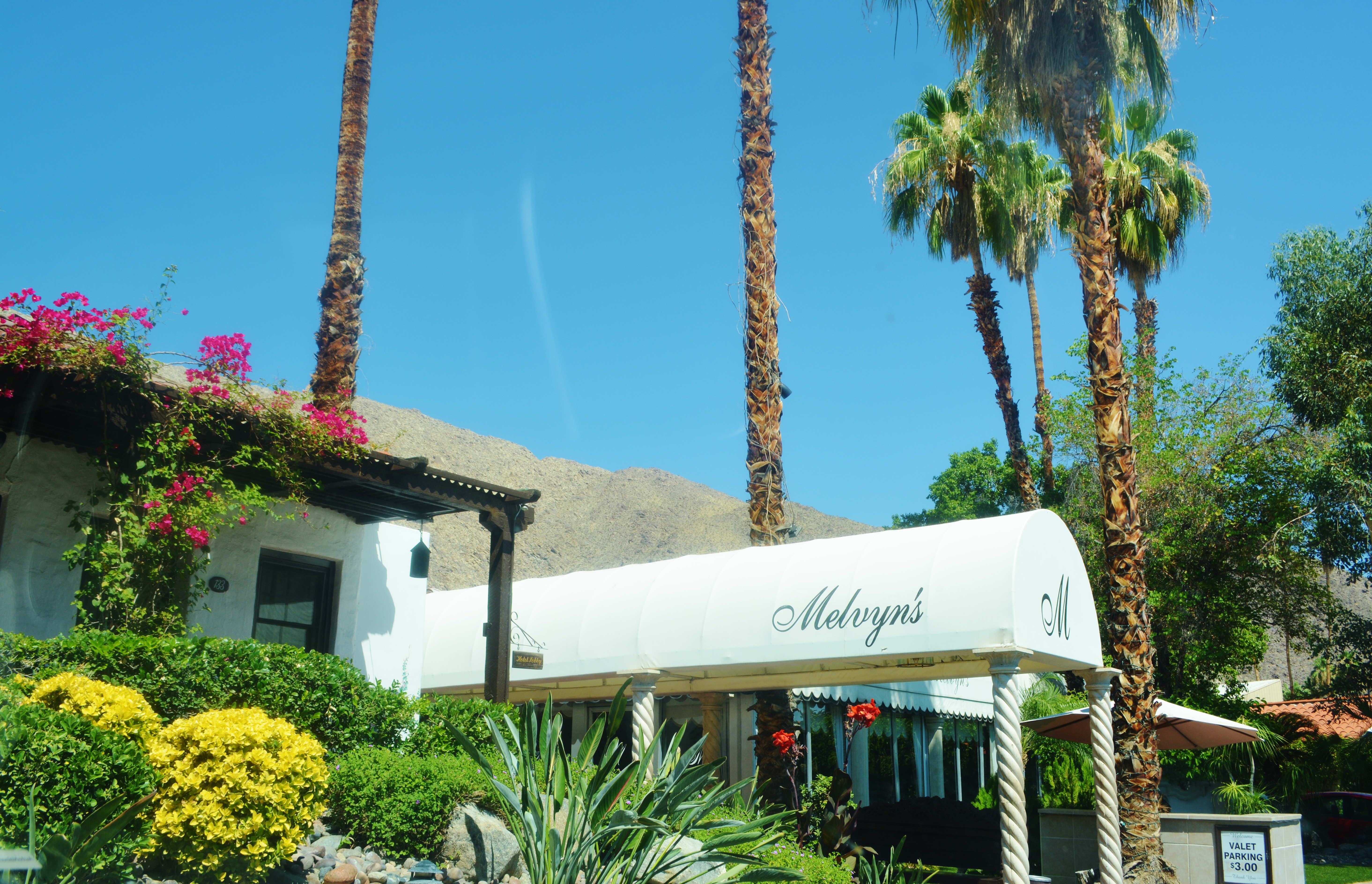 Famous Melvyn's Restaurant- Hangout of the Stars in Palm Springs