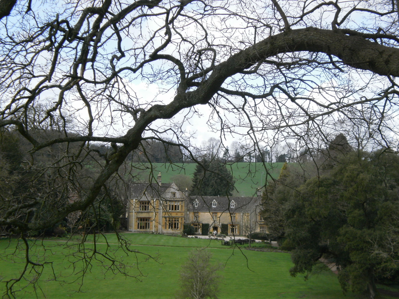 Walk from Upper to Lower Slaughter