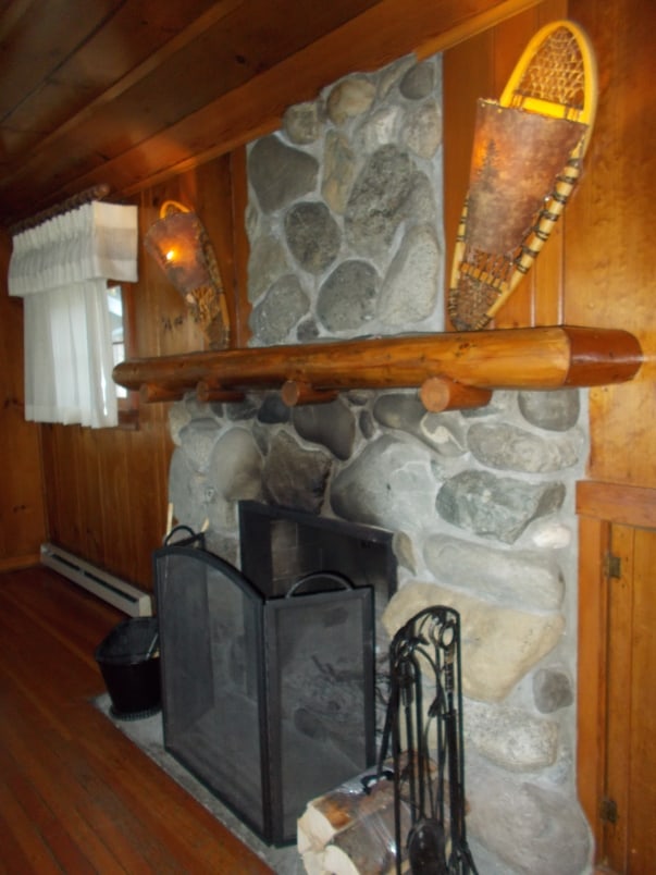 Roosevelt Cabin Fireplace - Lake Crescent Lodge