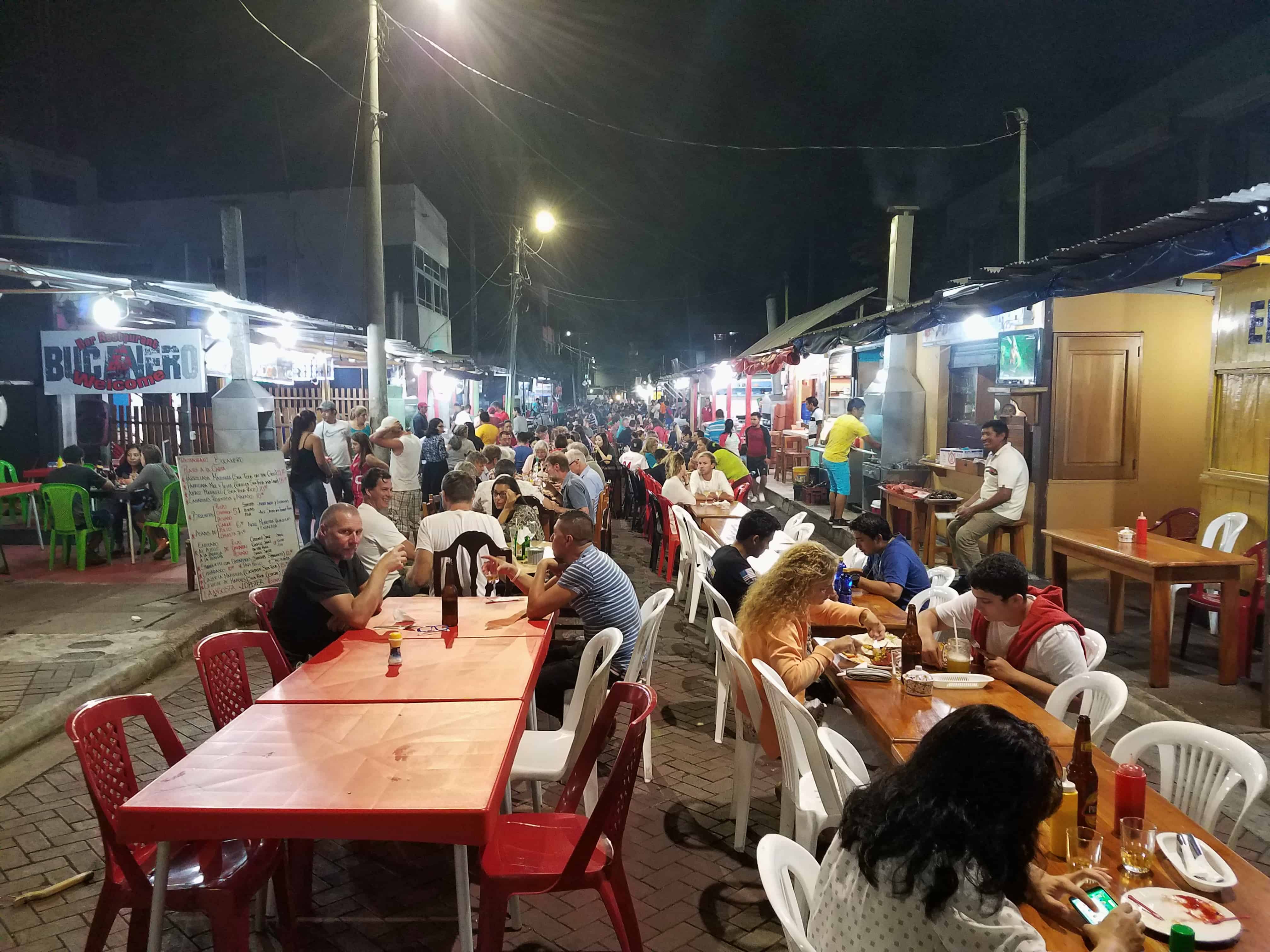 Night Market Puerto Ayora