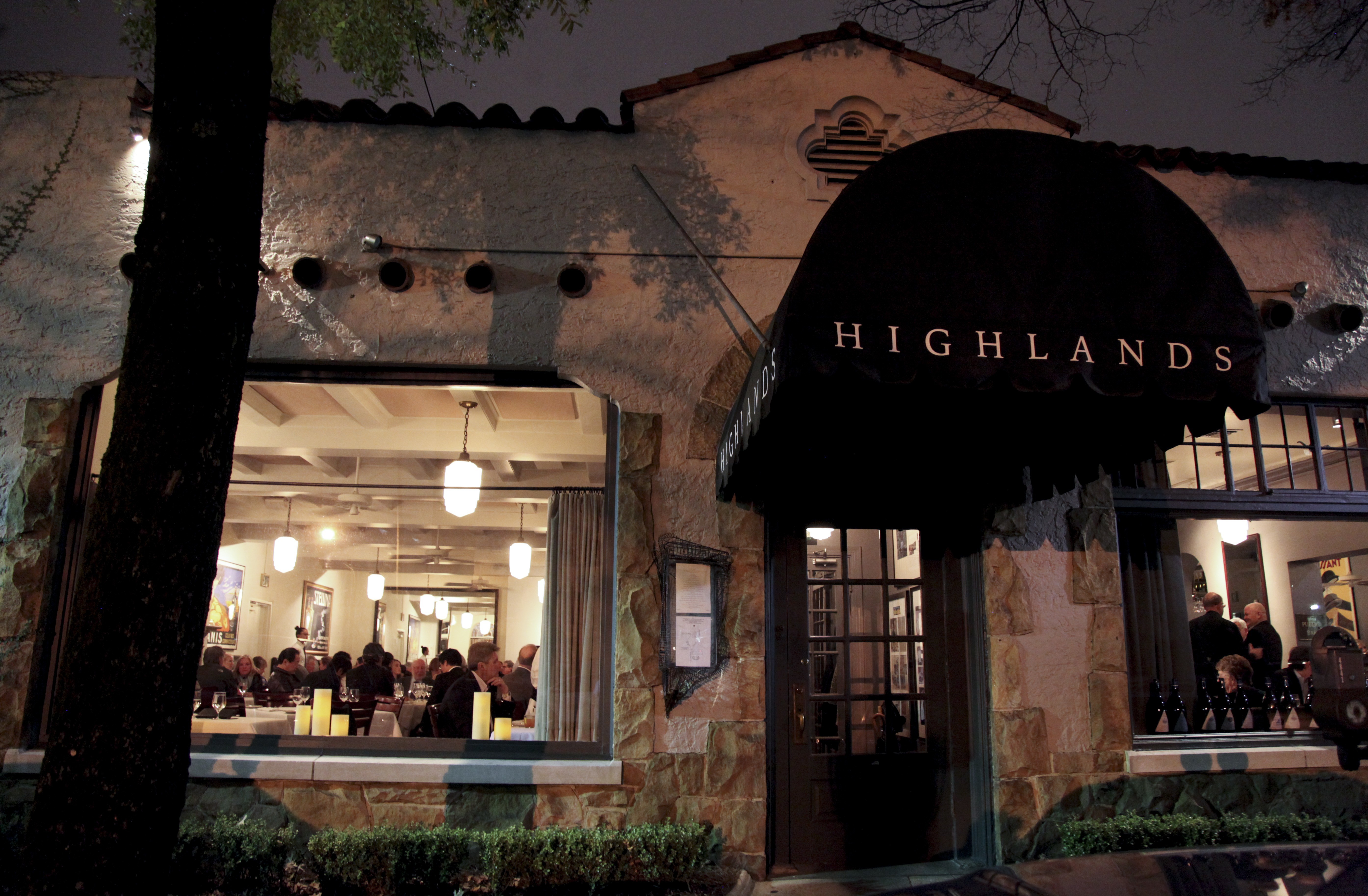 Highlands Bar and Grill Exterior