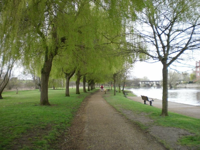 Riverside Walk Stratford-upon-Avon