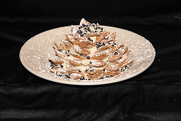 Crème cannoli - Photo courtesy of Vaccarro's Italian Pastry Shop Baltimore